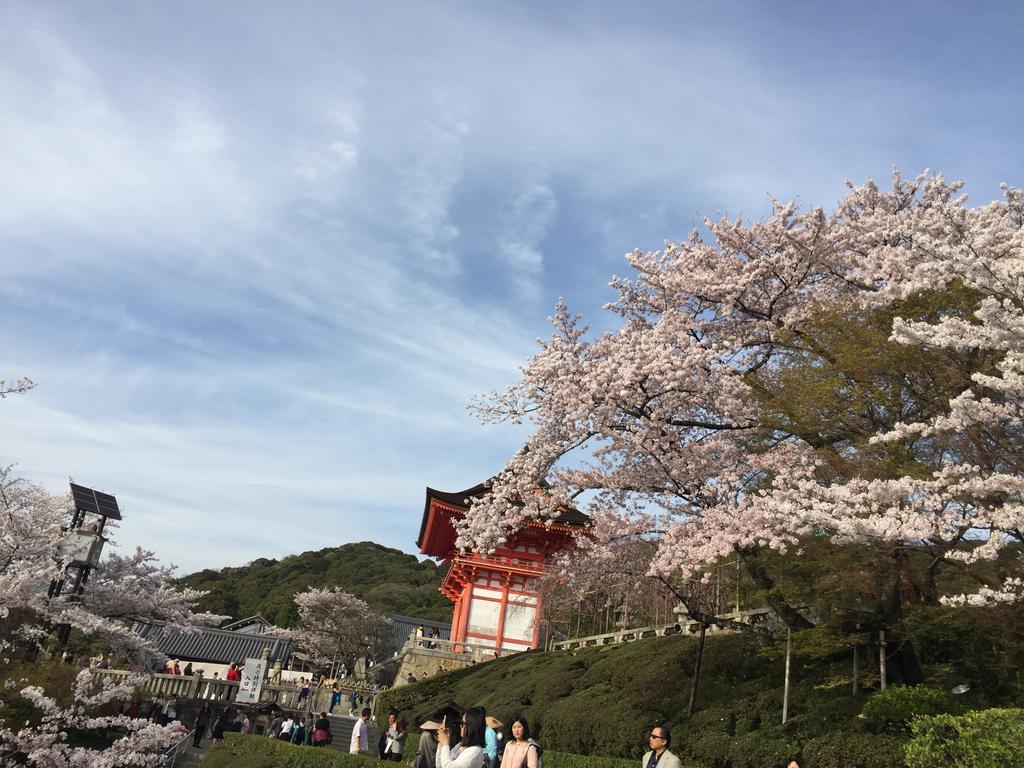 Ryokan Uemura Киото Экстерьер фото