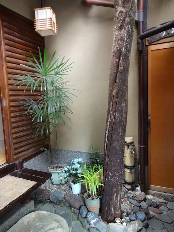 Ryokan Uemura Киото Экстерьер фото